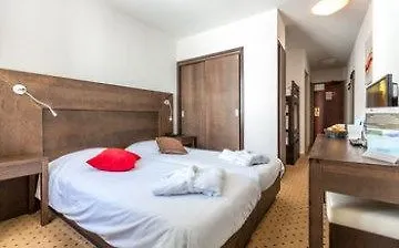 Le Diva 3* טיגנס